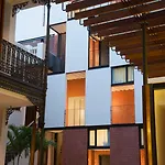 Villa 25